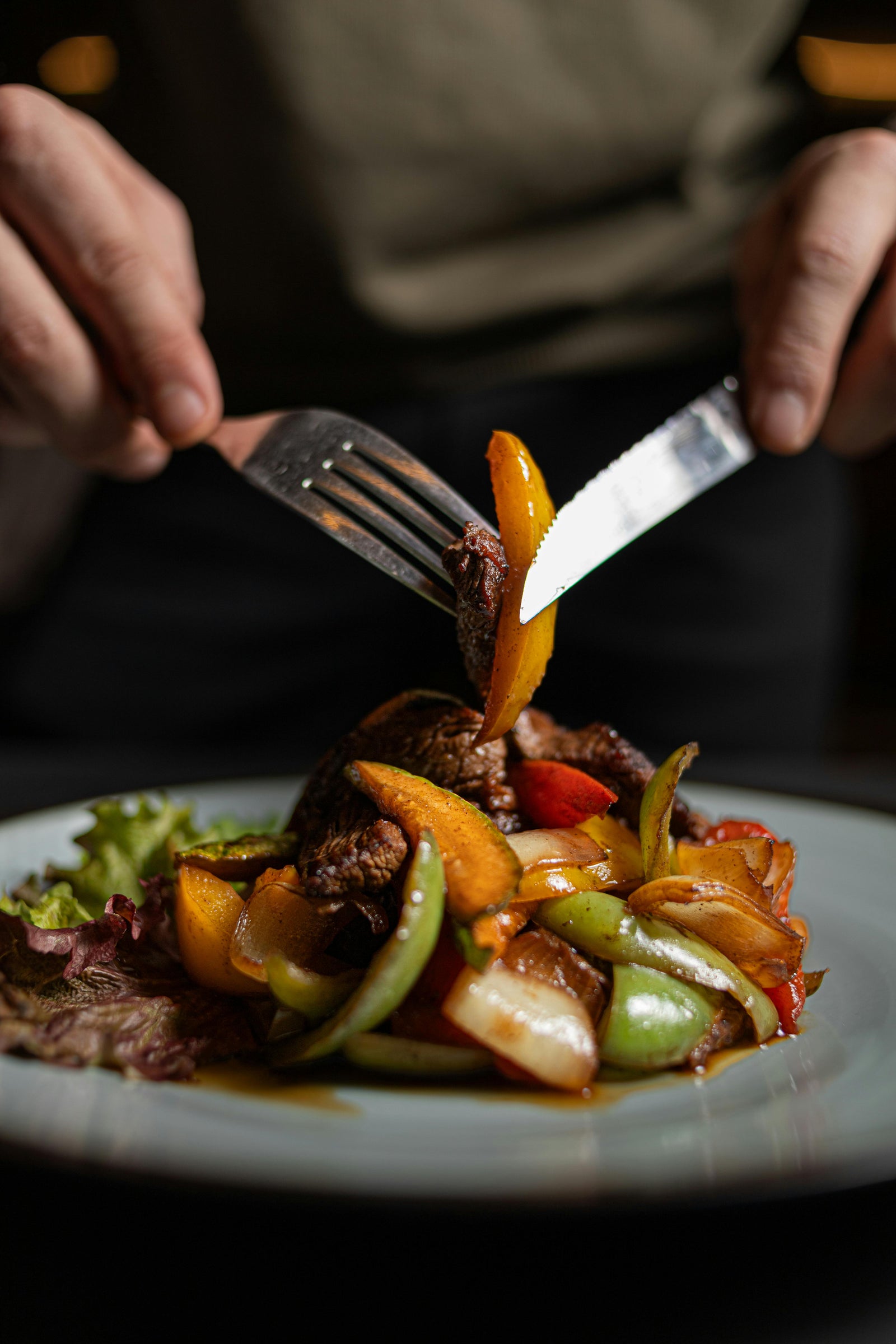 How Under-Eating Quietly Affects Fine & Thin Hair
